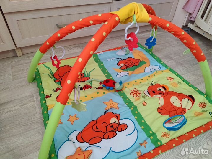 Детский развивающий коврик