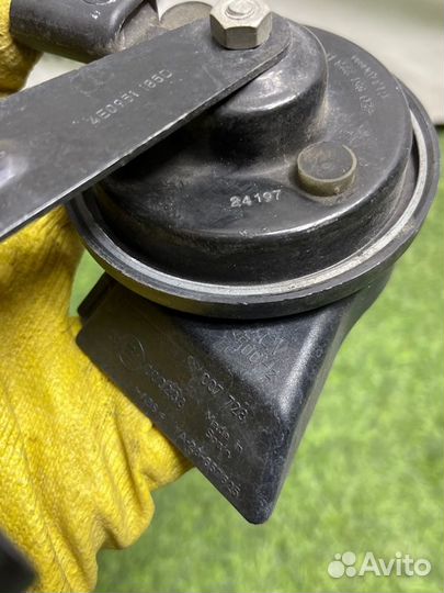 Звуковой сигнал 500 Hz Audi A8 D3 4.2 2007