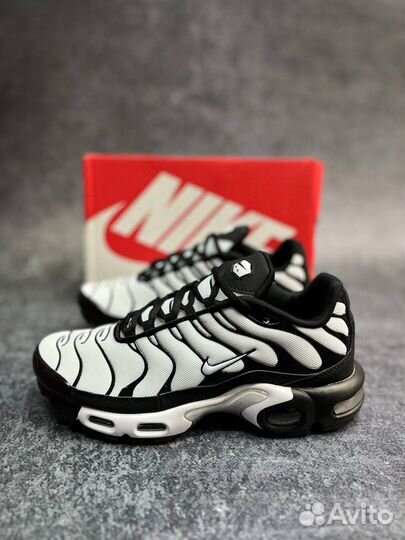 Кроссовки Nike air max TN plus