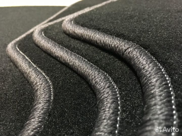 Автоковрики велюровые для opel Astra J. черные