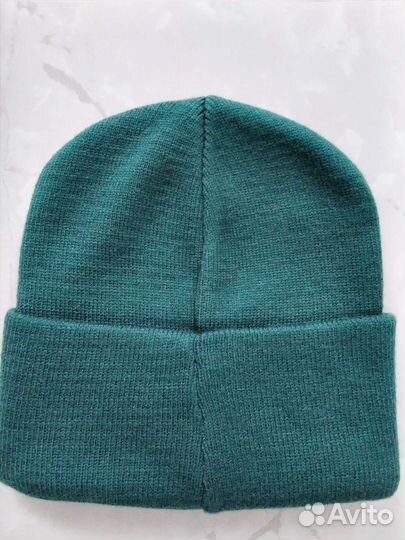 Шапка Leks. Новая