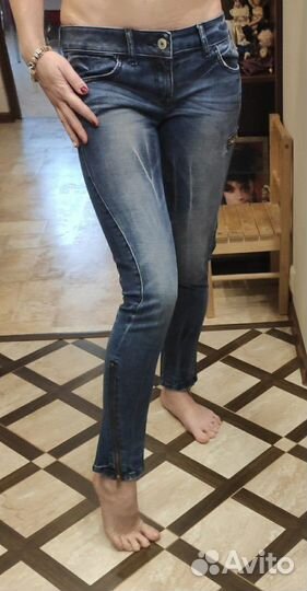 Джинсы с сайта Victoria secret