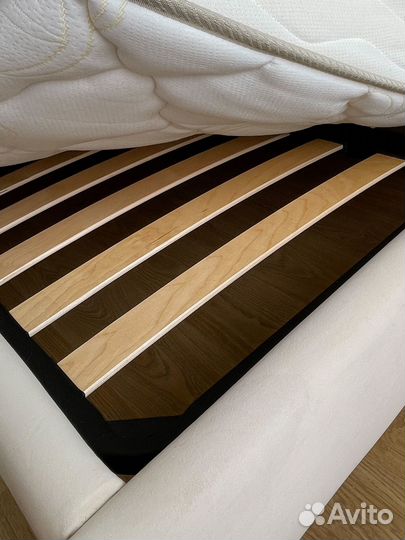 Кровать на заказ