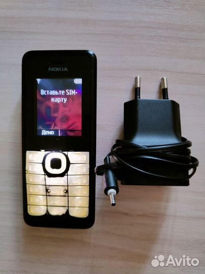 Кнопочный телефон nokia106.1 Индия с зарядником бу