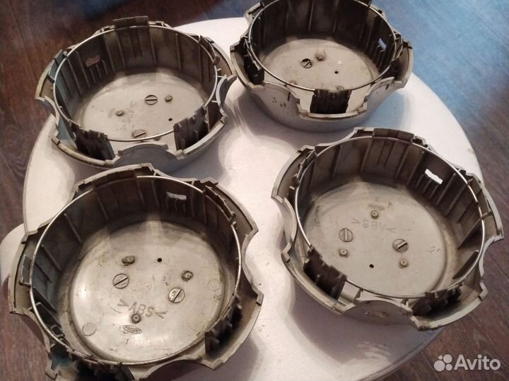 Колпаки на колеса r 16 toyota LK 100