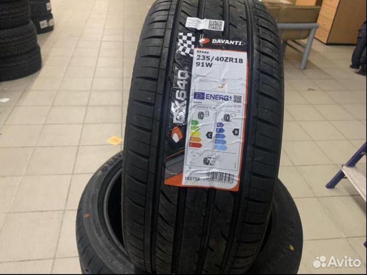Davanti DX640 235/40 R18 91W
