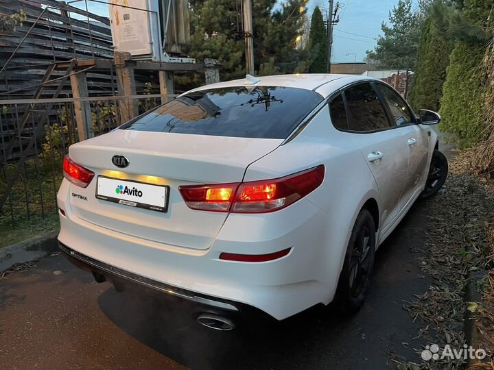 Kia Optima 2.0 AT, 2020, 20 000 км