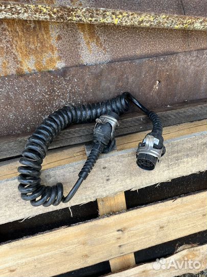 Кабель тягача wabco 446 008 710 0