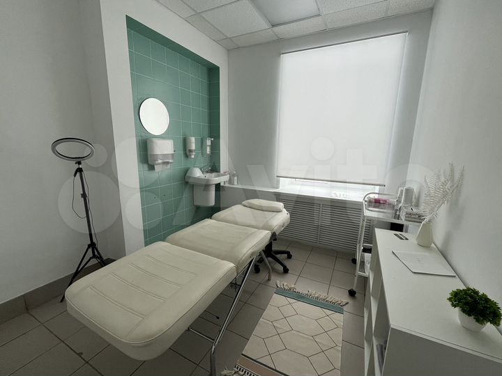 Косметический Центр, 10 м². Оборудование, мебель