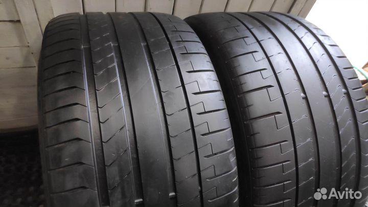 Pirelli P Zero PZ4 315/30 R22 107Y