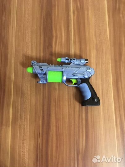 Бластер Пистолет на батарейках