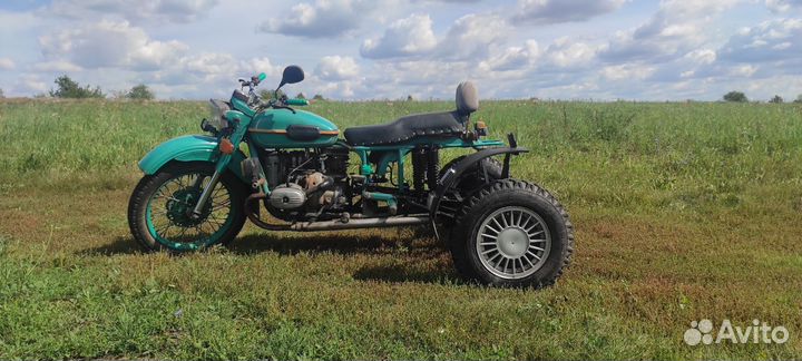 Мотоцикл Урал (трицикл)