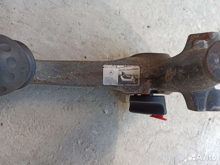 Фаркоп Мерседес