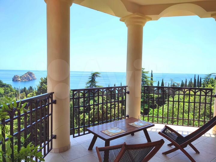 Дом 250 м² на участке 15 сот.