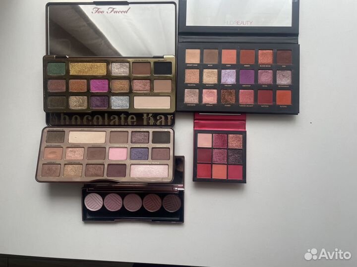 Тени для век Huda beauty и другие