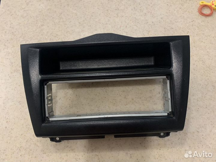 Переходная рамка LADA granta 1din