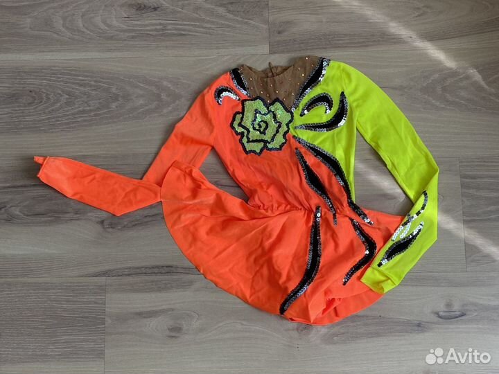 Костюм для художественной гимнастики