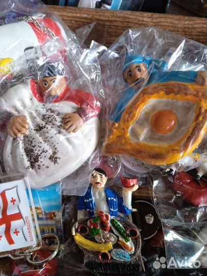 Грузинские сувениры,магниты и другое