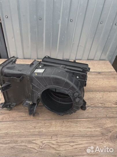 Корпус печки Mitsubishi Lancer 1.6