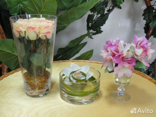 Искусственные цветы, шкатулки ручной работы