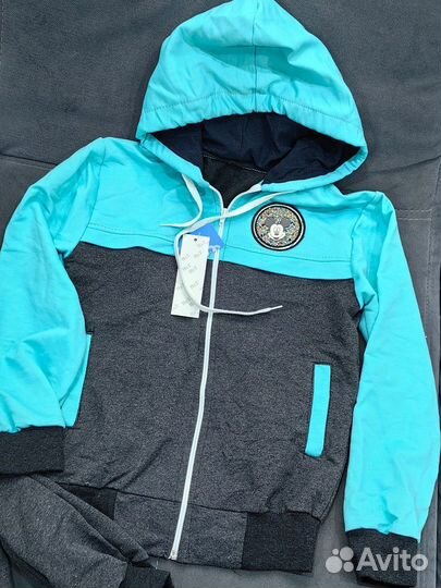 Спортивный костюм