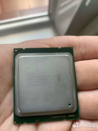 Процессор Intel Xeon E5-2689. Торг