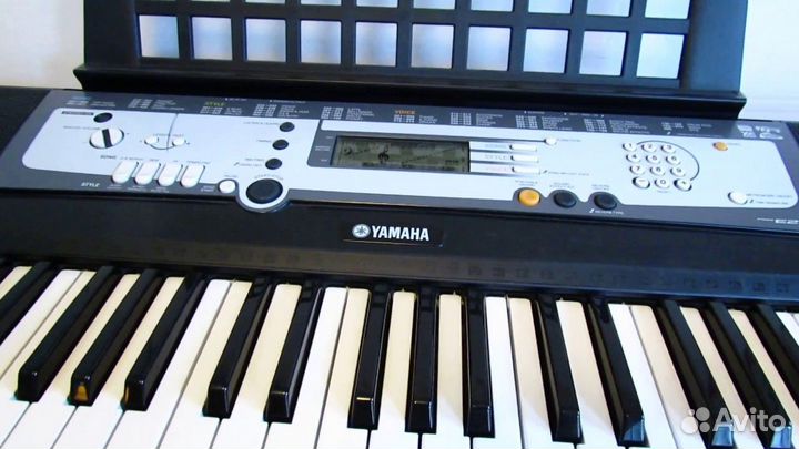 Синтезатор yamaha psr E213