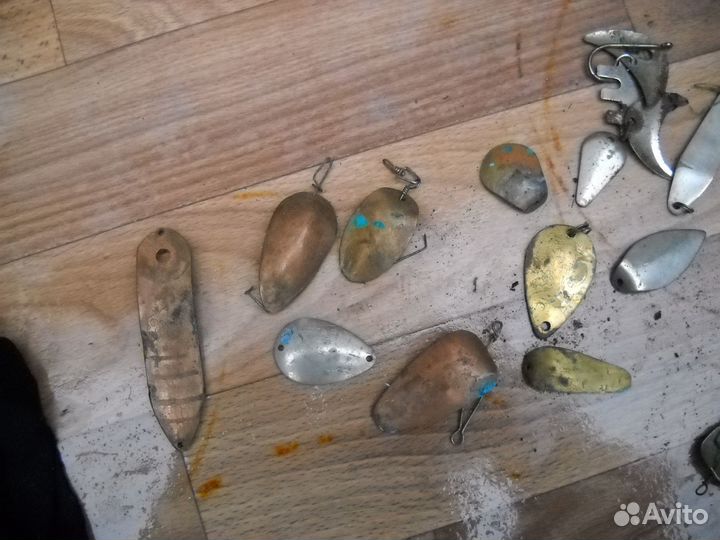 Блесны на хищную рыбу катушки инерционные