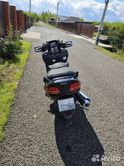 Suzuki Burgman Skywave 650