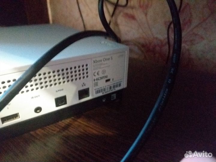 Игровая консоль xbox One s
