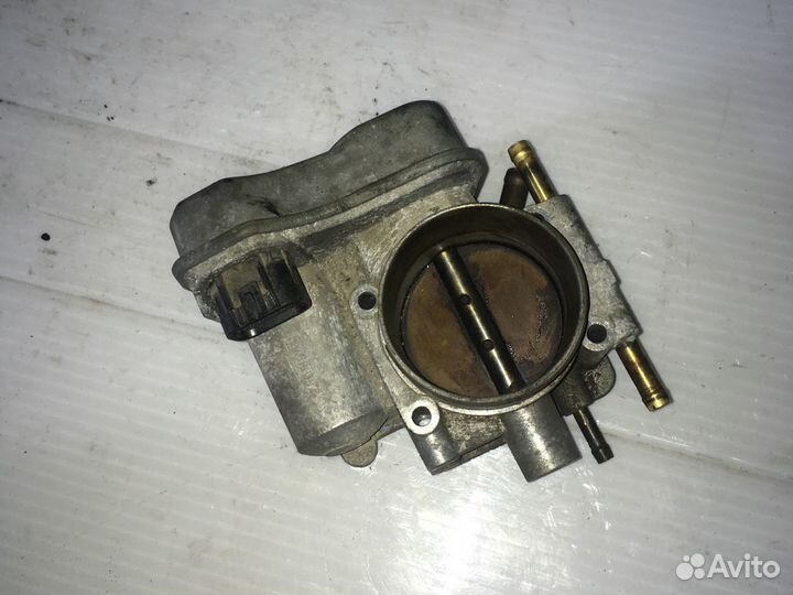 Дроссельная заслонка Opel Z18XE