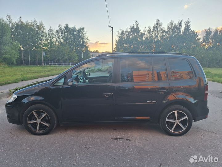 Volkswagen Touran 2.0 AMT, 2008, 230 000 км