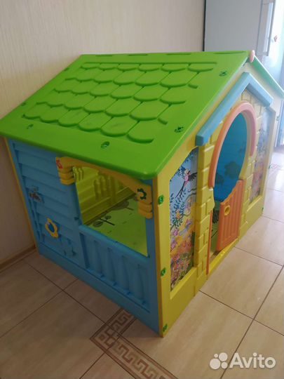 Детский игровой пластиковый домик