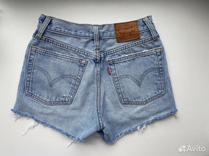 Джинсовые шорты levis оригинал 24 р-р