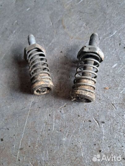 Замок капота Cadillac bls