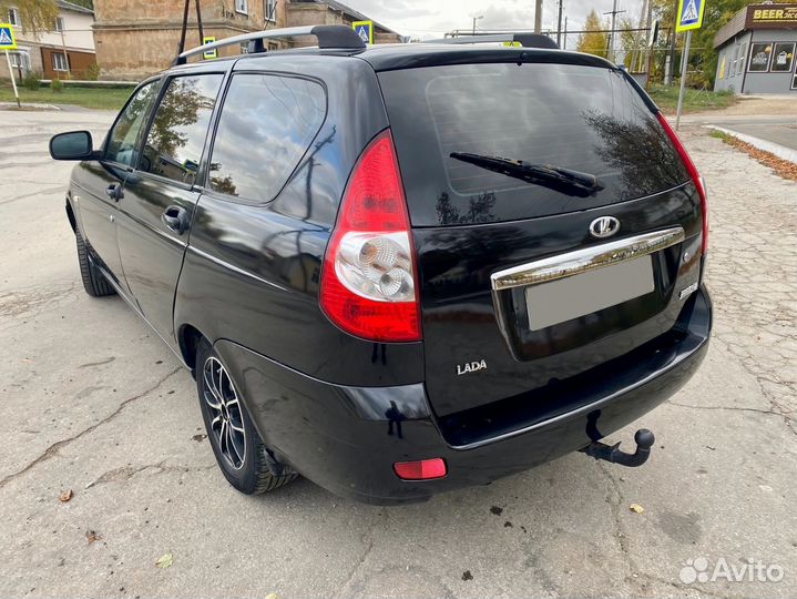 LADA Priora 1.6 МТ, 2011, 200 000 км