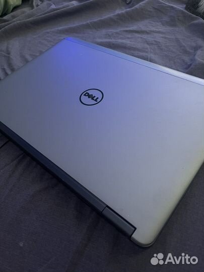 Ноутбук Dell latitude E7440