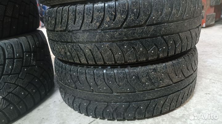 Bridgestone Ice Cruiser 7000 185/65 R15