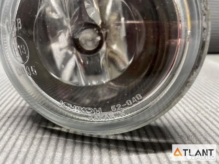 Туманка передняя правая toyota funcargo