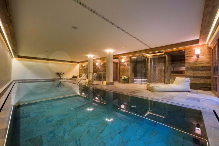 Дом 278,6 м² на участке 20,6 сот.