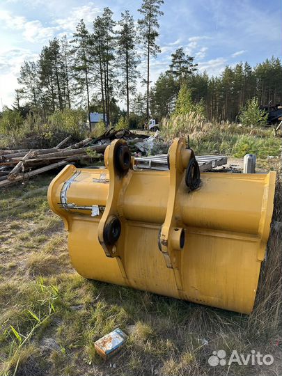 Ковш на экскаватор Джон Дир 260