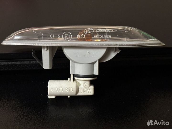 Поворотник левый BMW 1 series E87/E81/E88/E82