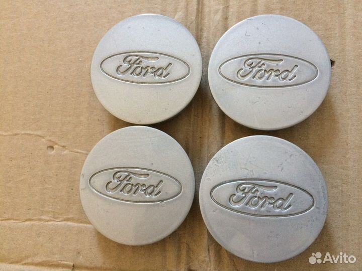 Колпак колеса Ford Fiesta 83BB1000AD