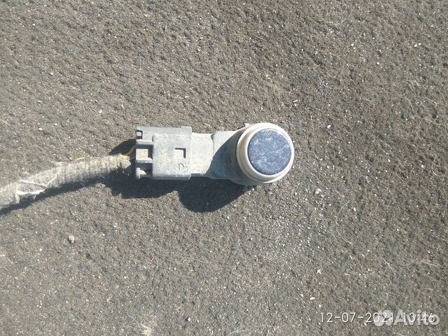 Задний датчик парковки на Опель Корса D 2008 год