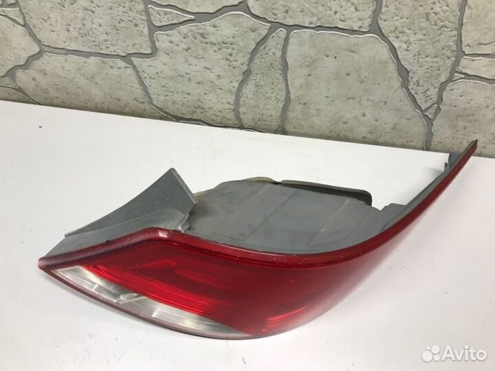 Фонарь задний правый Hyundai Solaris I рейсталинг