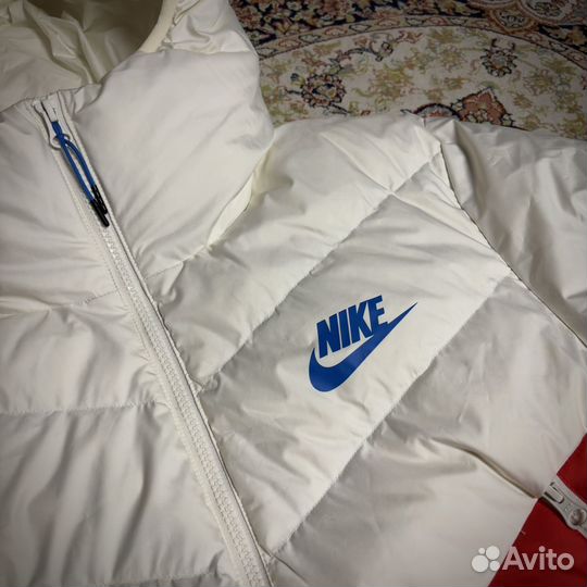 Пуховик Nike Windrunner Down Fill