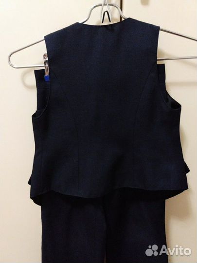 Синяя форма брюки и жилет для девочки р. 116-122