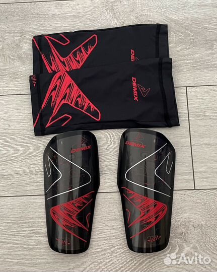 Футбольные щитки Demix