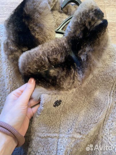 Новое натуральное двухстороннее поупальто 46р