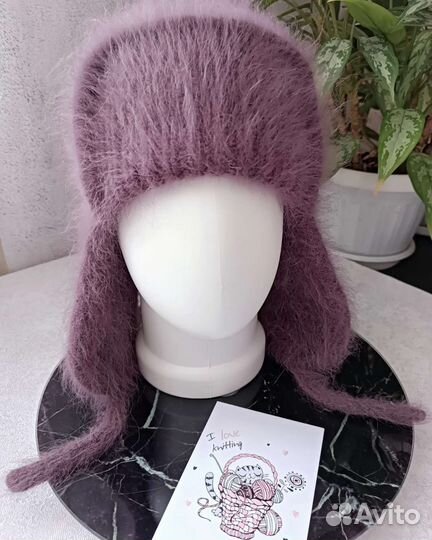 Вязаный комплект шапка ушанка, варежки и бактус